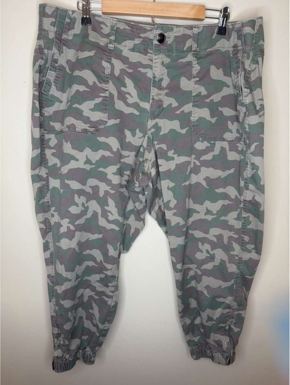 Lane Bryant Pants Womens 22P Green Camo Cotton Curvy Spandex Stretch Ladies